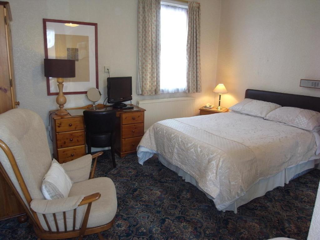 Hylands Nottingham Quarto foto
